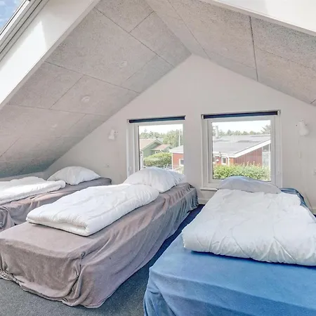 Erk - 700m From The Sea By Interhome *